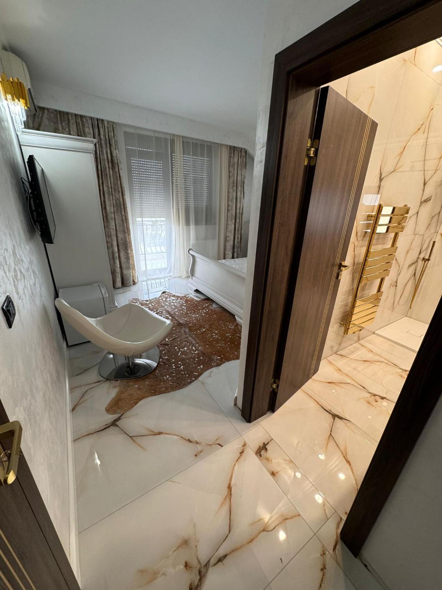 Sea Breeze Rooms Mamaia Nord Năvodari Extérieur photo